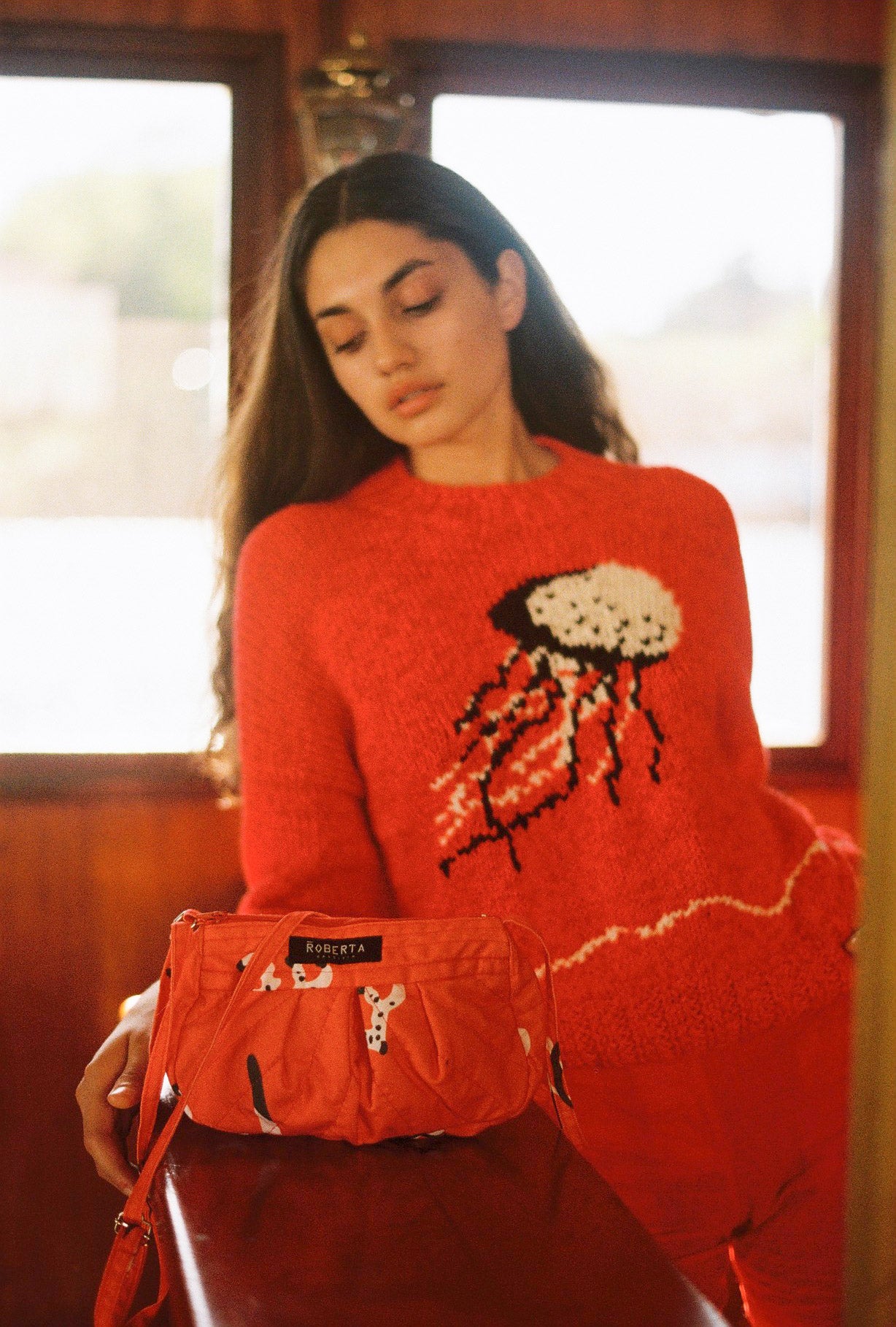 SWEATER MEDUSA ROJO