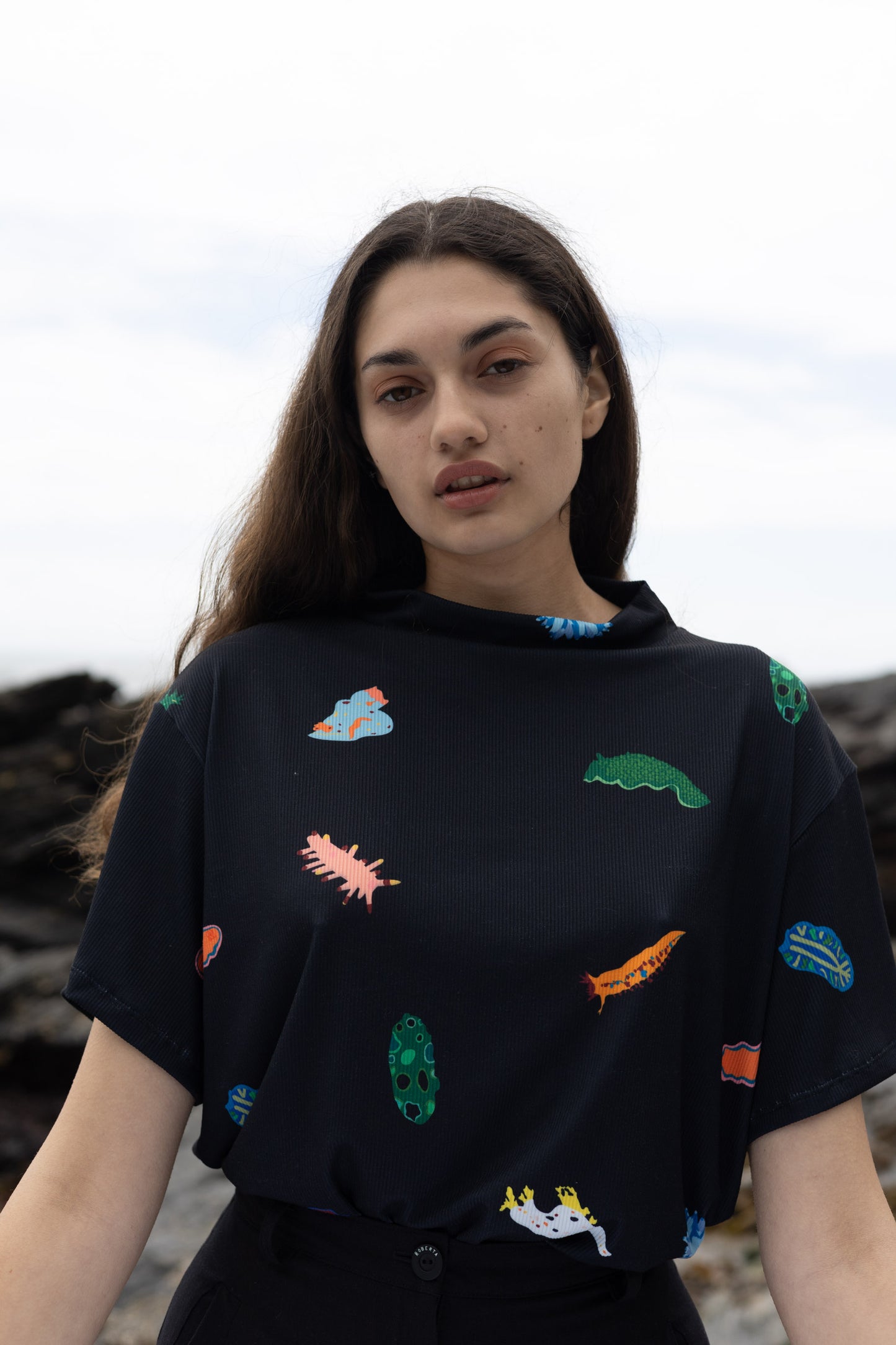 POLERA TORTUGA NUDIBRANQUEOS